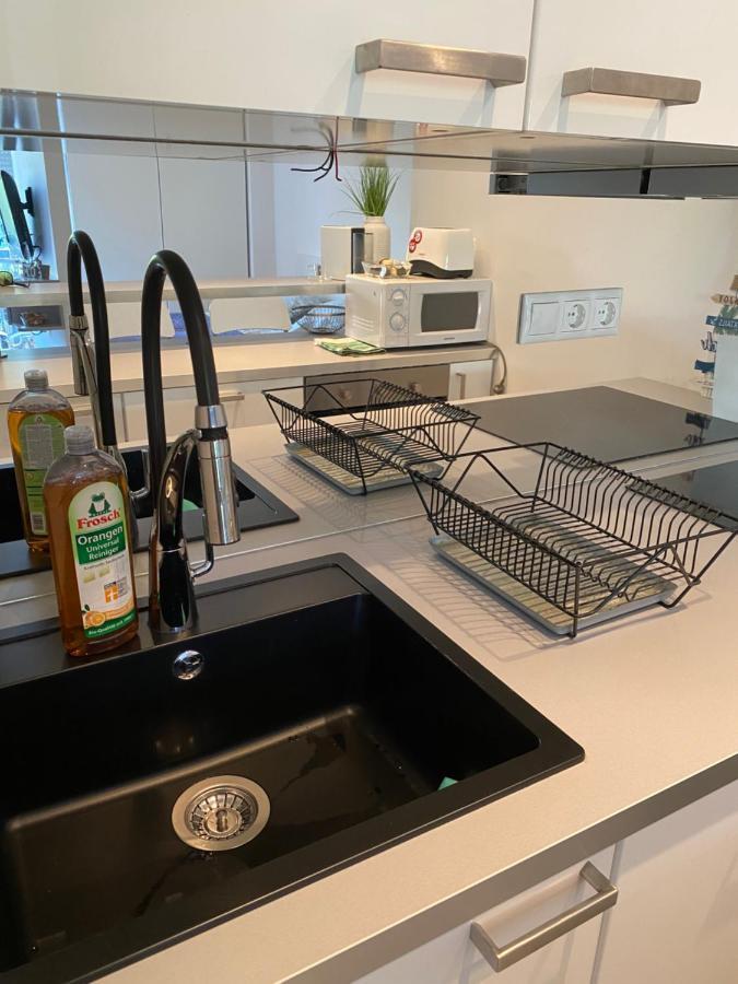Blue Port Apartment In Ujlipotvaros With Free Parking Budapest Eksteriør billede